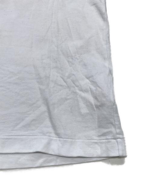 PLAY COMME des GARCONS（プレイコムデギャルソン）PLAY COMME des GARCONS (プレイコムデギャルソン) ハートワッペンTシャツ/クルーネック半袖Tシャツ ホワイト サイズ:Mの古着・服飾アイテム