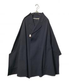 COMME des GARCONS（コムデギャルソン）の古着「平面帯紐ポリロングジャケット」｜ネイビー