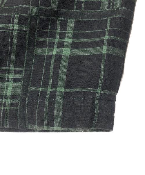 WHITE MOUNTAINEERING（ホワイトマウンテ二アニング）WHITE MOUNTAINEERING (ホワイトマウンテ二アニング) CHECK JACQUARD TAPERED EASY PANTS グリーン×ブラック サイズ:2の古着・服飾アイテム