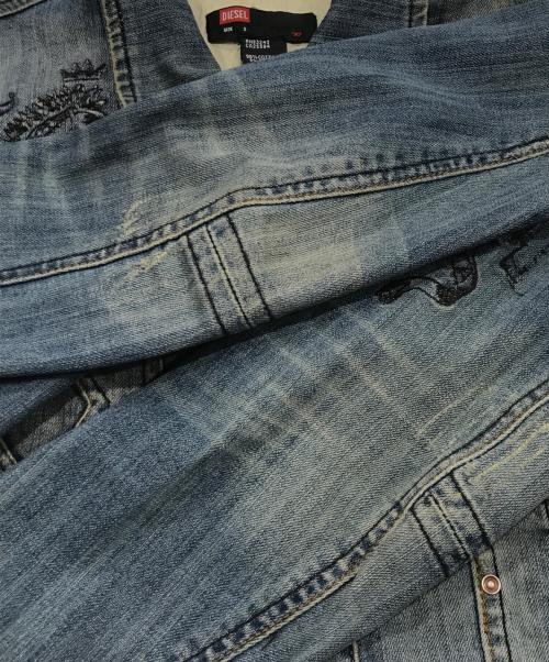 DIESEL（ディーゼル）DIESEL (ディーゼル) 刺繍デニムジャケット/ インディゴ サイズ:Sの古着・服飾アイテム