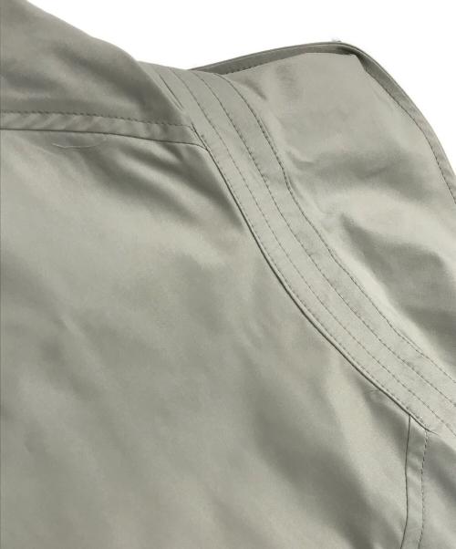 icB（アイシービー）icB (アイシービー) ストレッチタフタトレンチコート/ラグランスリーブトレンチコート カーキ サイズ:6の古着・服飾アイテム