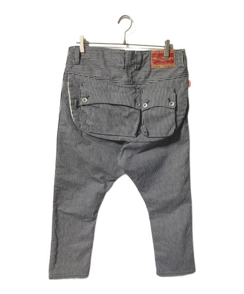 NATAL DESIGN（ネイタルデザイン）NATAL DESIGN (ネイタルデザイン) ヒッコリーサルエルフラップパンツ/ストライプパンツ ネイビー×ホワイト サイズ:34の古着・服飾アイテム