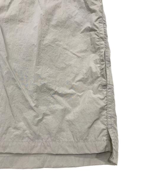 ENDS and MEANS（エンズアンド ミーンズ）ENDS AND MEANS (エンズアンド ミーンズ) ライトシャツジャケット／ナイロンジャケット ベージュ サイズ:Mの古着・服飾アイテム