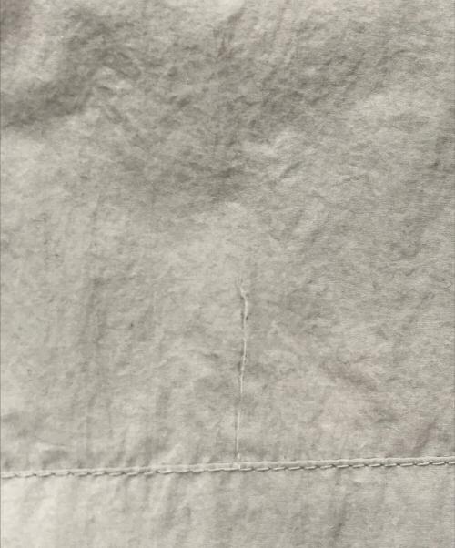 ENDS and MEANS（エンズアンド ミーンズ）ENDS AND MEANS (エンズアンド ミーンズ) ライトシャツジャケット／ナイロンジャケット ベージュ サイズ:Mの古着・服飾アイテム