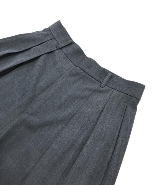 Curensology（カレンソロジー）Curensology (カレンソロジー) ドスキンツータックパンツ/ハイウエストパンツ グレー サイズ:38の古着・服飾アイテム