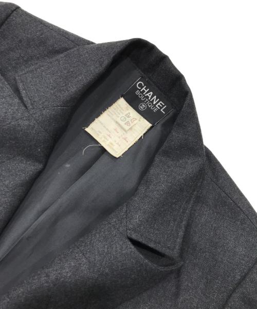 CHANEL（シャネル）CHANEL (シャネル) 金釦ダブルジャケット/CHANEL/グレー/ショート丈 グレー サイズ:不明の古着・服飾アイテム