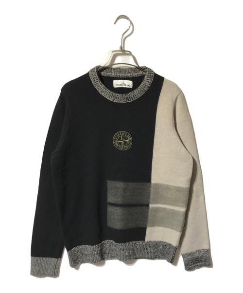 STONE ISLAND（ストーンアイランド）STONE ISLAND (ストーンアイランド) ロゴ プルオーバー ニット セーター/マルチカラーニット ホワイト×ブラック サイズ:Sの古着・服飾アイテム