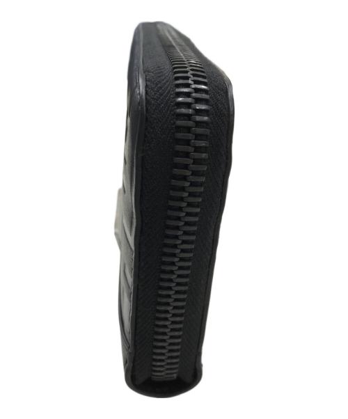 FENDI（フェンディ）FENDI (フェンディ) エンボスロゴラウンドファスナーロングウォレット/長財布 ブラックの古着・服飾アイテム