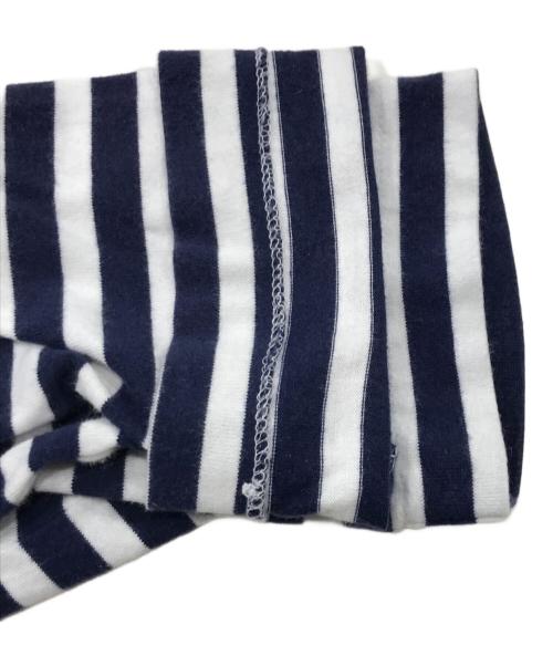 PLAY COMME des GARCONS（プレイコムデギャルソン）PLAY COMME des GARCONS (プレイコムデギャルソン) ハートワッペンL/Sボーダーカットソー/ロゴカットソー ネイビー×ホワイト サイズ:Ｍの古着・服飾アイテム