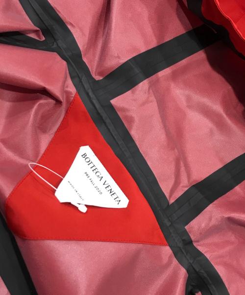 BOTTEGA VENETA（ボッテガベネタ）BOTTEGA VENETA (ボッテガベネタ) ジップアップナイロンフーデットジャケット レッド サイズ:Sの古着・服飾アイテム