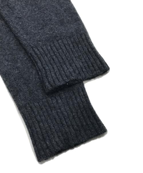 INSCRIRE（アンスクリア）INSCRIRE (アンスクリア) カシミヤ deep Vネックニット グレー サイズ:Mの古着・服飾アイテム