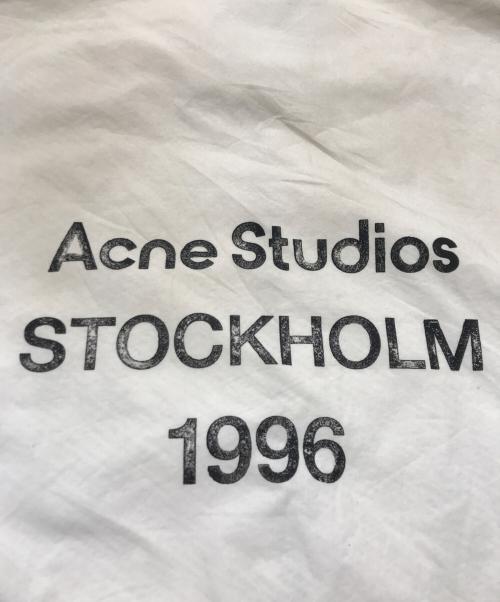 Acne studios（アクネ ストゥディオズ）ACNE STUDIOS (アクネ ストゥディオス) ダスト加工バックロゴジッパーブルゾン アイボリー サイズ:44の古着・服飾アイテム