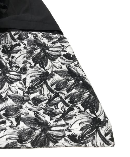 COMME des GARCONS HOMME PLUS（コムデギャルソンオムプリュス）COMME des GARCONS HOMME PLUS (コムデギャルソンオムプリュス) オーバーサイドドッキングコート/ ブラック×ホワイト サイズ:Sの古着・服飾アイテム