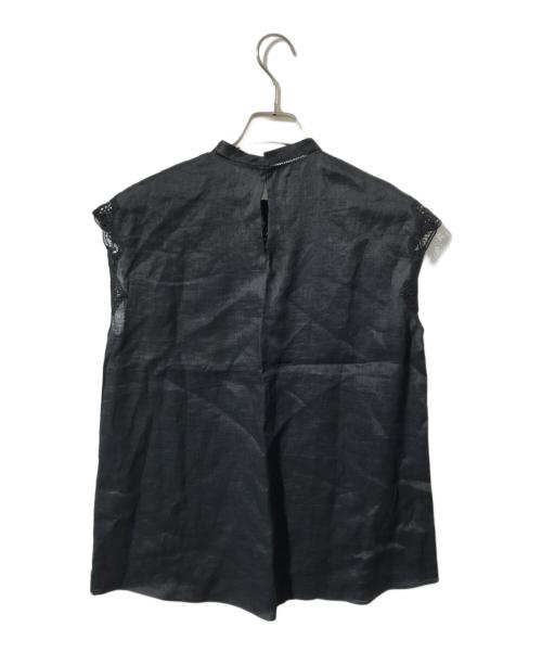 TOMORROW LAND collection（トゥモローランドコレクション）TOMORROW LAND collection (トゥモローランドコレクション) スワトーリネン スタンドネックブラウス/ノースリーブブラウス ブラック サイズ:36の古着・服飾アイテム