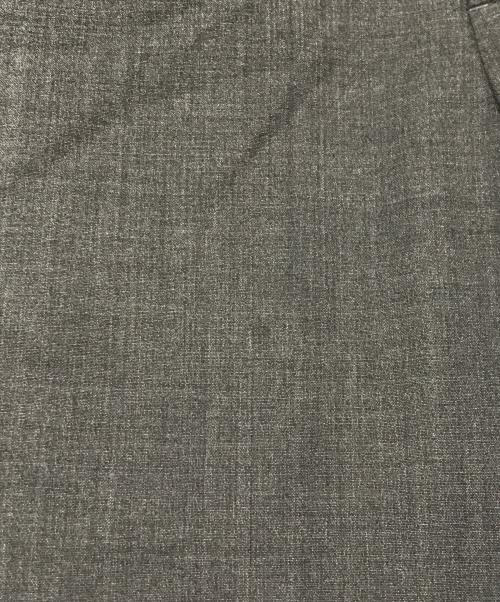 LOEFF（ロエフ）LOEFF (ロエフ) トロピカルウール ボンタンパンツ/スラックス グレー サイズ:1の古着・服飾アイテム