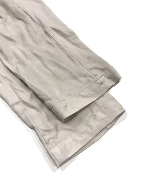 IENA（イエナ）IENA (イエナ) ソフトジャケット/サテン生地ジャケット ベージュ サイズ:38の古着・服飾アイテム