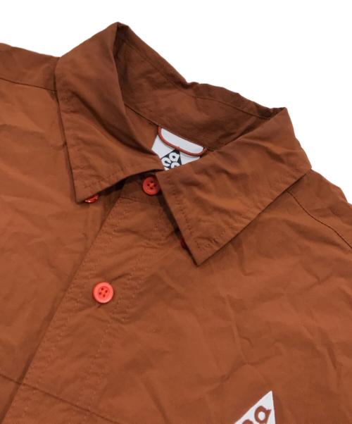 NIKE ACG（ナイキエーシージー）NIKE ACG (ナイキエーシージー) レペル ショートスリーブ シャツ/ナイロンシャツ ブラウン サイズ:Lの古着・服飾アイテム