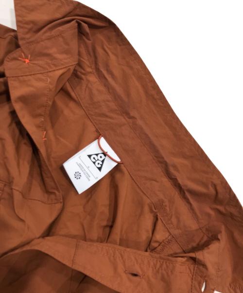 NIKE ACG（ナイキエーシージー）NIKE ACG (ナイキエーシージー) レペル ショートスリーブ シャツ/ナイロンシャツ ブラウン サイズ:Lの古着・服飾アイテム
