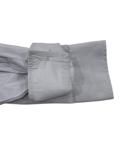 ARMANI COLLEZIONI（アルマーニ コレツィオーニ）ARMANI COLLEZIONI (アルマーニ コレツィオーニ) シェルボタンシャツ/長袖シャツ グレー サイズ:Ｍの古着・服飾アイテム