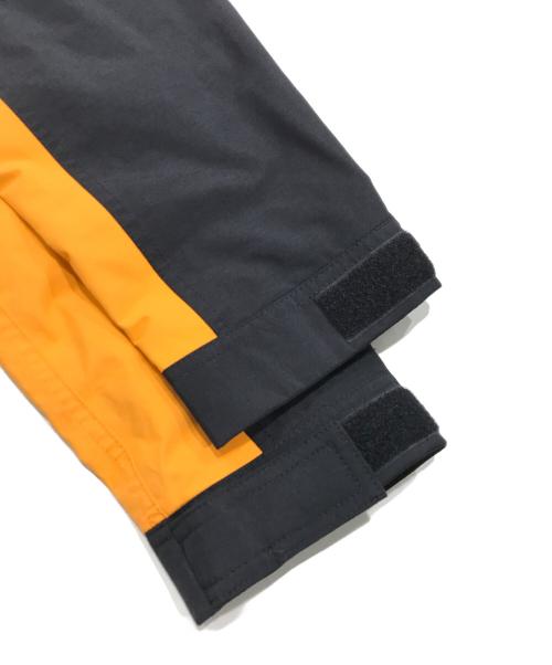 THE NORTH FACE（ザ ノース フェイス）THE NORTH FACE (ザ ノース フェイス) マウンテンライトジャケット/フード付きジャケット オレンジ×ブラック サイズ:Lの古着・服飾アイテム