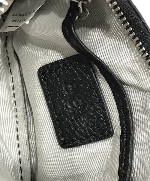 PEZ（ペッツ）PEZ (ペッツ) EAR (イア) 牛革モバイルストラップショルダー/ショルダーポーチ ブラックの古着・服飾アイテム