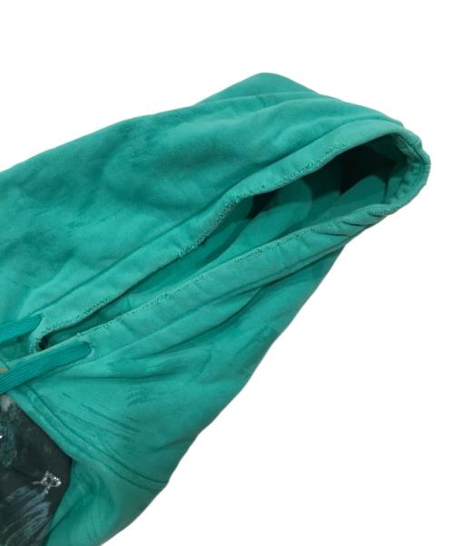 FIRST ROW（ファーストロウ）FIRST ROW (ファーストロウ) プリント装飾パーカー/フーデッドパーカー グリーン サイズ:Sの古着・服飾アイテム