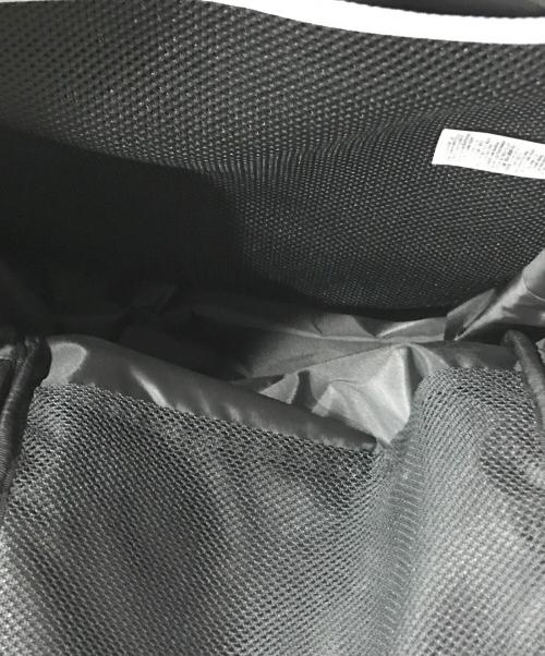 OAKLEY（オークリー）OAKLEY (オークリー) エッセンシャル バックパックM 7.0 FW ベージュの古着・服飾アイテム