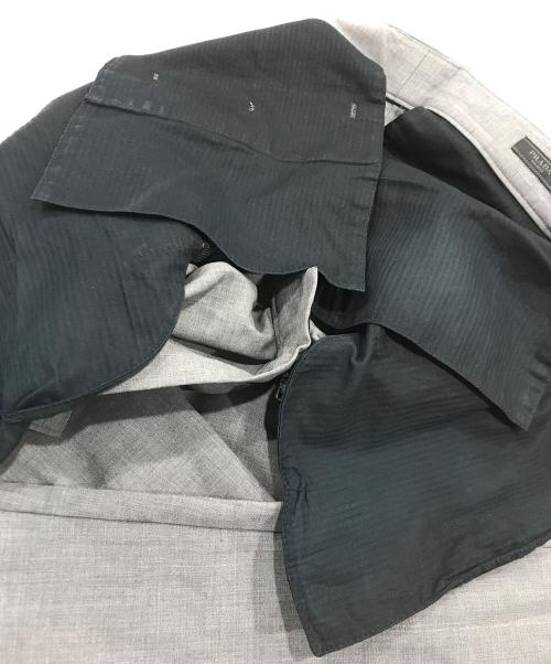 PRADA（プラダ）PRADA (プラダ) スラックス/ウールパンツ グレー サイズ:46の古着・服飾アイテム