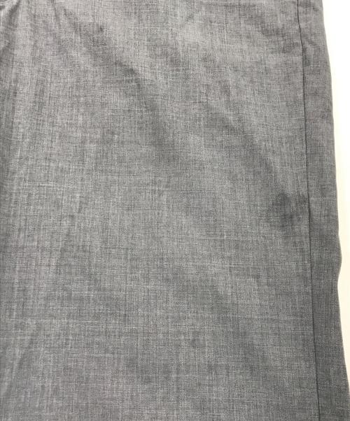 PRADA（プラダ）PRADA (プラダ) スラックス/ウールパンツ グレー サイズ:46の古着・服飾アイテム