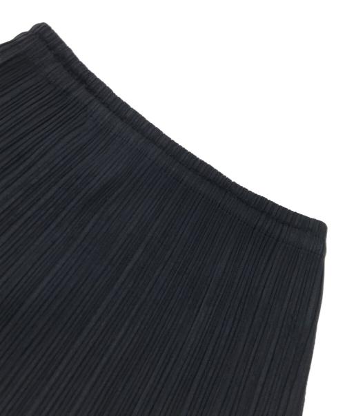 PLEATS PLEASE（プリーツプリーズ）PLEATS PLEASE (プリーツプリーズ) プリーツロングスカート ブラック サイズ:3の古着・服飾アイテム