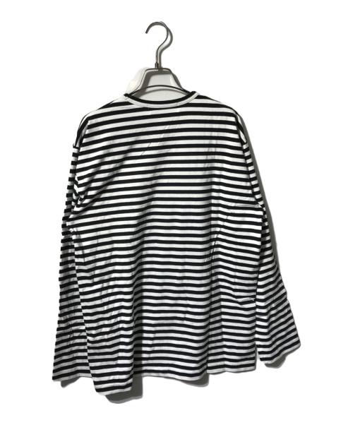 PLAY COMME des GARCONS（プレイコムデギャルソン）PLAY COMME des GARCONS (プレイコムデギャルソン) ボーダーカットソー/ロゴカットソー ホワイト×ブラック サイズ:ＸＸＬの古着・服飾アイテム
