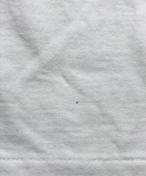 PLAY COMME des GARCONS（プレイコムデギャルソン）PLAY COMME des GARCONS (プレイコムデギャルソン) ハートプリントTシャツ/半袖Ｔシャツ ホワイト サイズ:XXLの古着・服飾アイテム