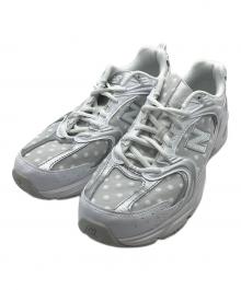 NEW BALANCE（ニューバランス）の古着「ローカットスニーカー/530 “Silver Metallic/Polka Dots” スニーカー」｜グレー