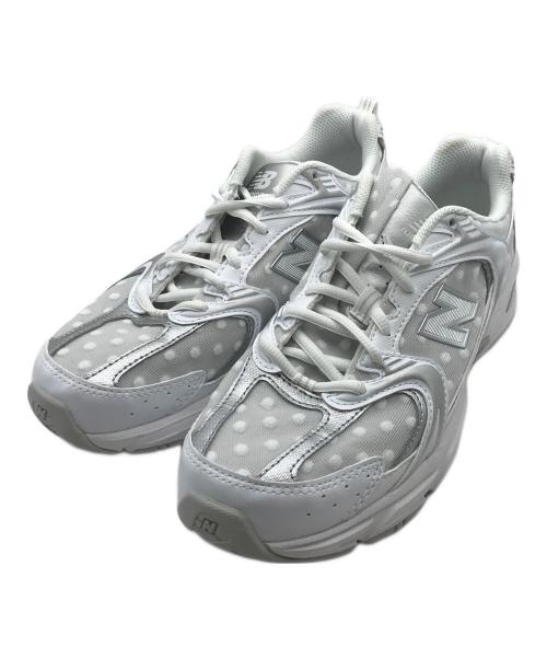 NEW BALANCE（ニューバランス）NEW BALANCE (ニューバランス) ローカットスニーカー/530 “Silver Metallic/Polka Dots” スニーカー グレー サイズ:25の古着・服飾アイテム