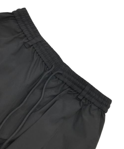 Neuco n（ネウコ エヌ）Neuco n (ネウコ エヌ) ダブルポケットパラシュートカーゴパンツ ブラック サイズ:2の古着・服飾アイテム
