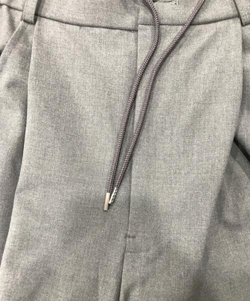 Lui's（ルイス）Lui's (ルイス) ファインTRイージーカーブパンツ/スラックス グレー サイズ:Sの古着・服飾アイテム