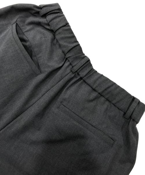 Lui's（ルイス）Lui's (ルイス) ファインTRイージーカーブパンツ/スラックス グレー サイズ:Sの古着・服飾アイテム