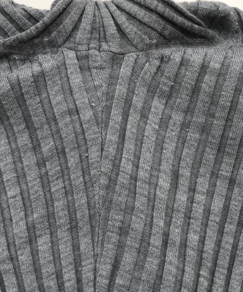 DRAWER（ドゥロワー）Drawer (ドゥロワー) 18Gペプラムリブクルーニット グレー サイズ:1の古着・服飾アイテム