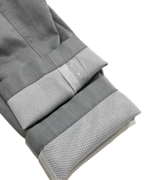 ROUGH&SWELL（ラフアンドスウェル）ROUGH&SWELL (ラフアンドスウェル) 3Bジャケット/ロゴ入りジャケット グレー サイズ:Lの古着・服飾アイテム