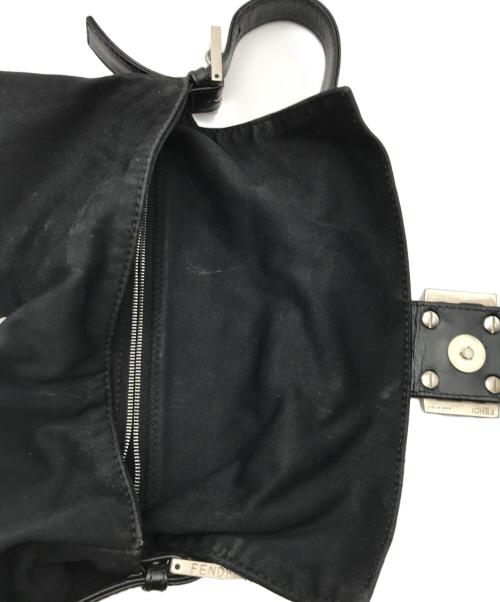 FENDI（フェンディ）FENDI (フェンディ) マンマバケットショルダーバッグ/ショルダーバッグ ブラックの古着・服飾アイテム