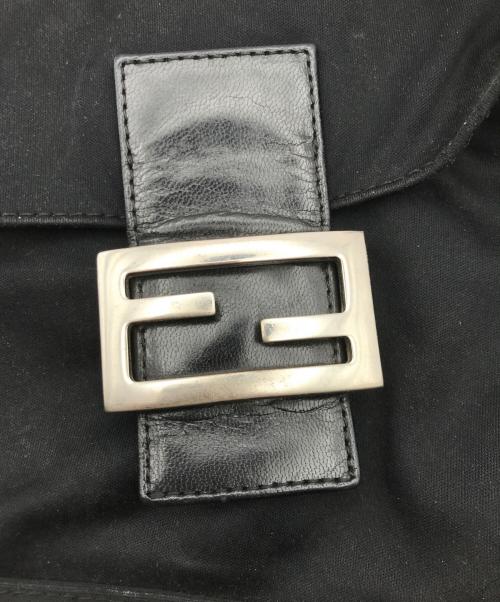 FENDI（フェンディ）FENDI (フェンディ) マンマバケットショルダーバッグ/ショルダーバッグ ブラックの古着・服飾アイテム