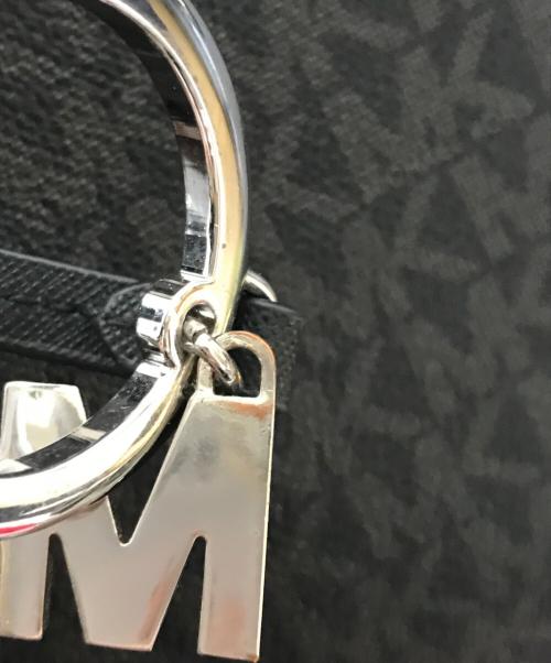 MICHAEL KORS（マイケル・コース）MICHAEL KORS (マイケル・コース) シグネチャートートバッグ/ラージトートバッグ グレーの古着・服飾アイテム