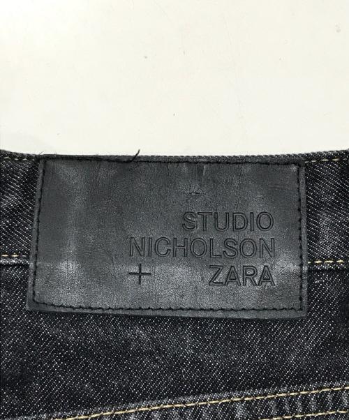 STUDIO NICHOLSON（スタジオ ニコルソン）STUDIO NICHOLSON (スタジオ ニコルソン) ZARA (ザラ) デニムパンツ ブラック サイズ:USA:6 EU:38の古着・服飾アイテム