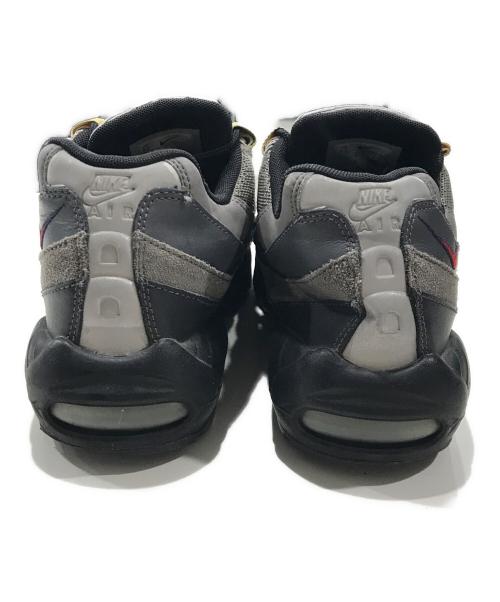NIKE（ナイキ）NIKE (ナイキ) AIR MAX 95 SE/エアマックス　95 SE/スニーカー グレー サイズ:26.5cmの古着・服飾アイテム