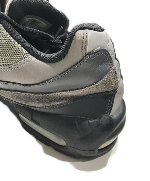 NIKE（ナイキ）NIKE (ナイキ) AIR MAX 95 SE/エアマックス　95 SE/スニーカー グレー サイズ:26.5cmの古着・服飾アイテム