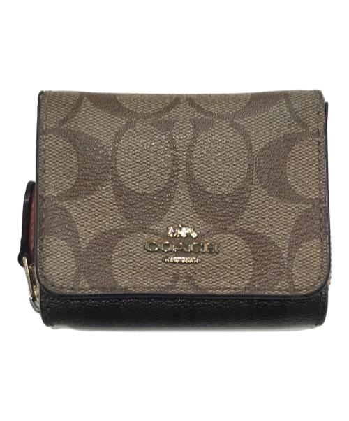 COACH（コーチ）COACH (コーチ) 3つ折り財布/折りたたみ財布 ベージュの古着・服飾アイテム