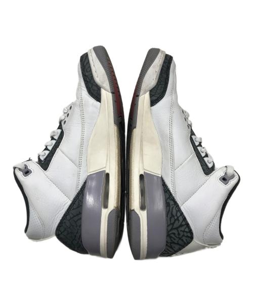 NIKE（ナイキ）NIKE (ナイキ) エアジョーダン3レトロ/AIR Jordan 3 Retro/ミドルカットスニーカー ホワイト サイズ:26cmの古着・服飾アイテム