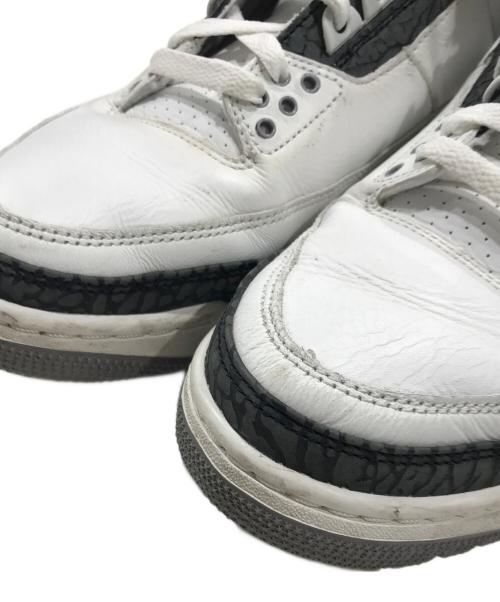 NIKE（ナイキ）NIKE (ナイキ) エアジョーダン3レトロ/AIR Jordan 3 Retro/ミドルカットスニーカー ホワイト サイズ:26cmの古着・服飾アイテム