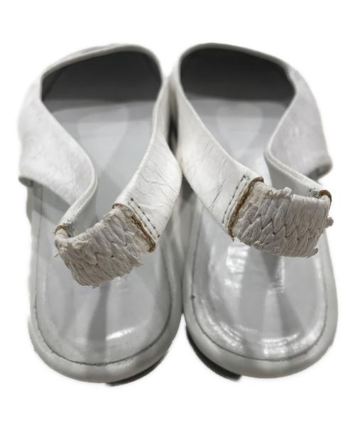 MM6 Maison Margiela（エムエムシックスメゾンマルジェラ）MM6 Maison Margiela (エムエムシックスメゾンマルジェラ) フラットパンプス/サンダル ホワイト サイズ:37の古着・服飾アイテム