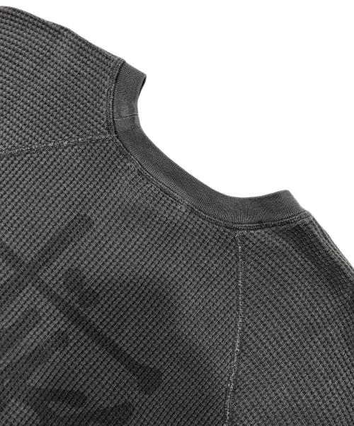 stussy（ステューシー）stussy (ステューシー)  BASIC STÜSSY THERMAL/サーマルカットソー/長袖カットソー/ロングスリーブカットソー グレー サイズ:Ｍの古着・服飾アイテム